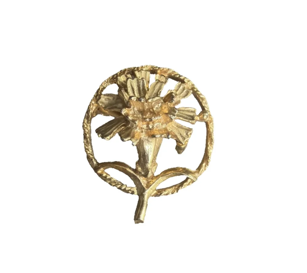 Vintage Gold Tone Flower Circle Brooch Pin Round Chrysanthemum